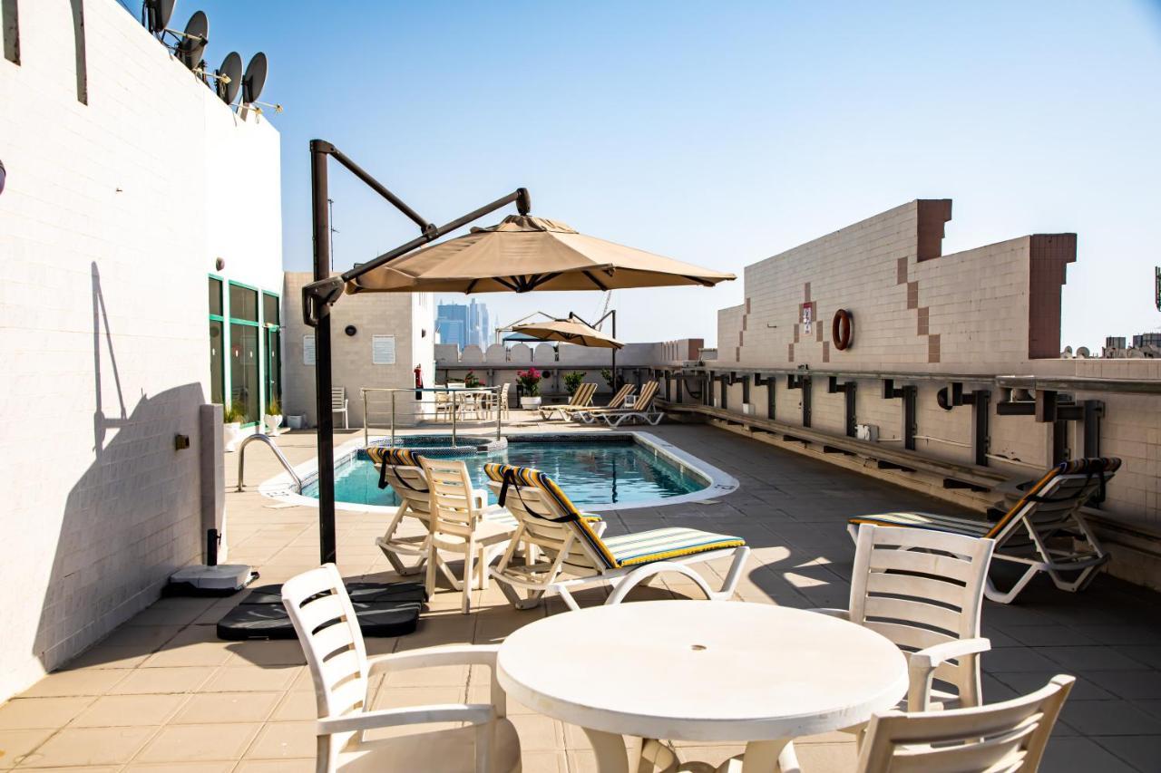 Wescott Pearl Hotel Apartments Dubai Exteriör bild