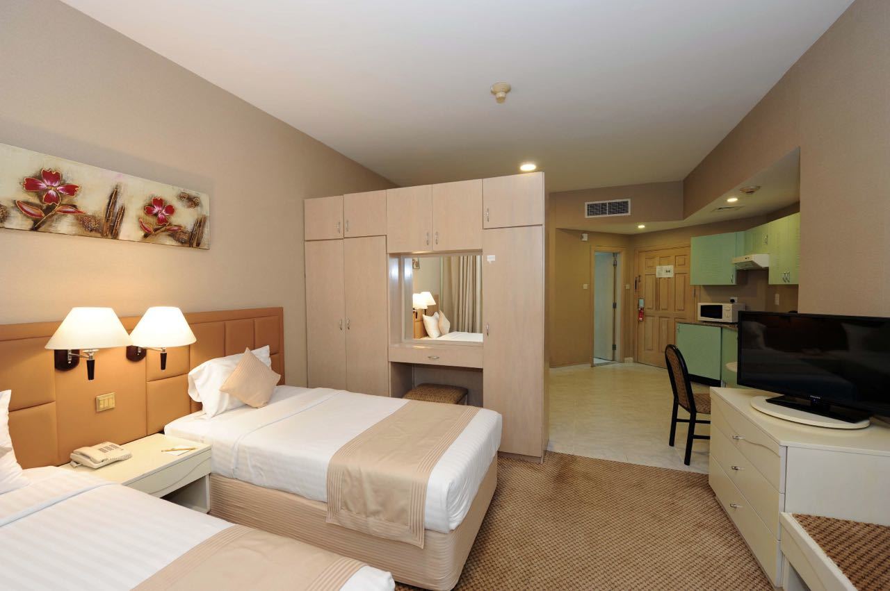 Wescott Pearl Hotel Apartments Dubai Exteriör bild